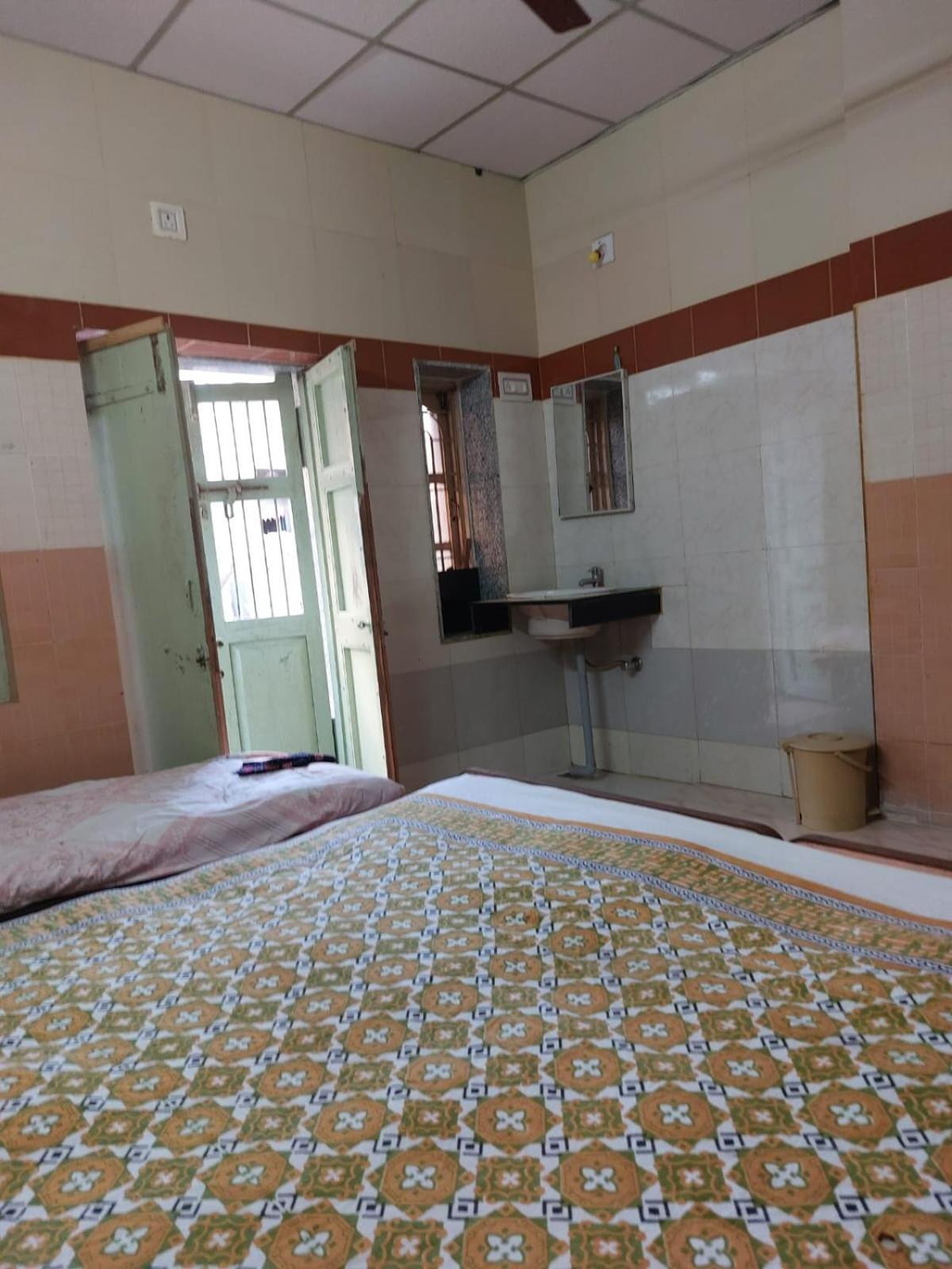 Ram Nivas Home Stay Dwarka Екстериор снимка